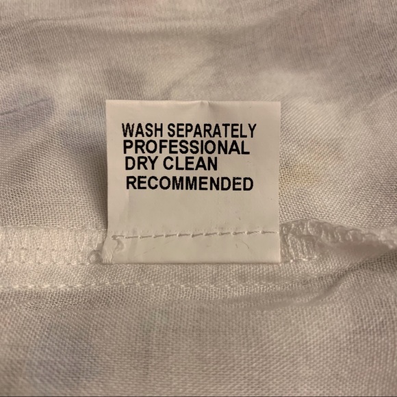 🎉HP🎉 Lost In Lunar Floral Button Front Dress - Picture 16 of 16